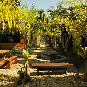  Campismo de Luxo Valhalla Glamping House